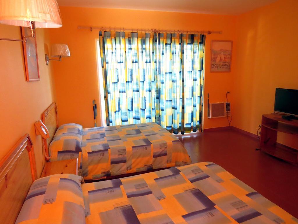 Rival Hotel Cap-Haïtien Pokoj fotografie